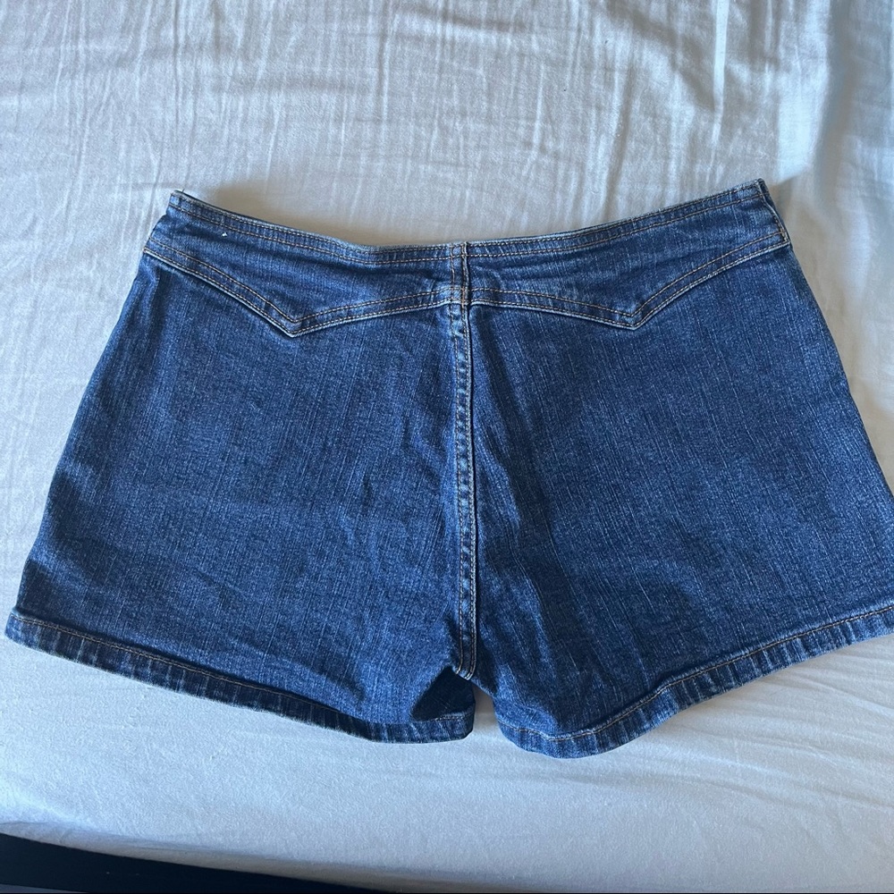 Sold - Picture 5 of 6